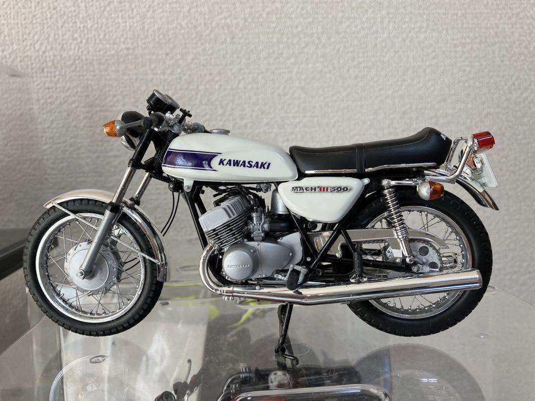 細いスポーク 1/12スケールカワサキマッハ500SS H1プラモデル完成品