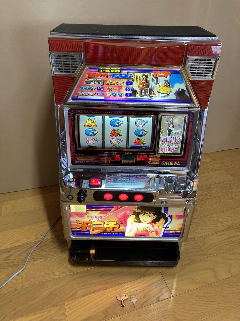 パチスロ実機 4号機 不二子2 パチスロ実機 不二子2 (4号機)