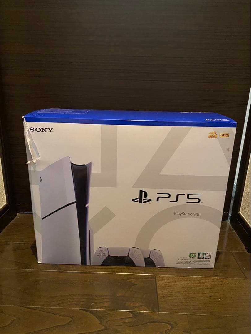 SONY PS5 本体 付属品付き※香港製（コンセントBFタイプ）