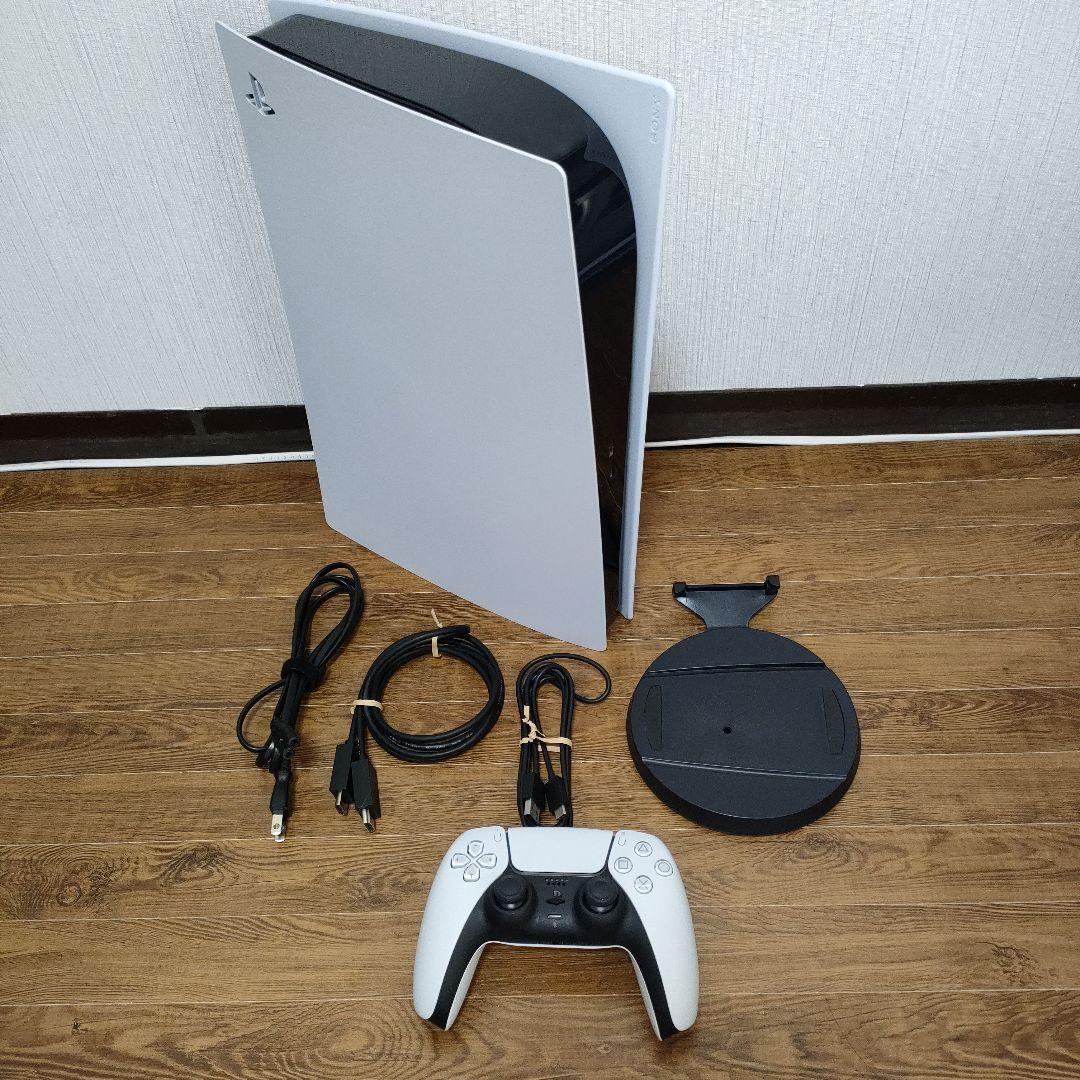PlayStation 5 (PS5) 本体 + コントローラー + ケーブル