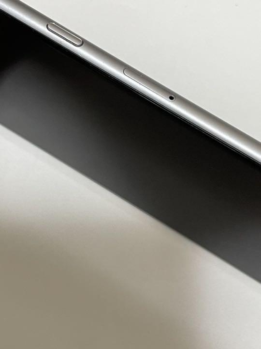 高品質お得 iPhone6s スペースグレイ16GB ドコモSIMロック解除済 WIT6P-m20731298898 在庫あ国産