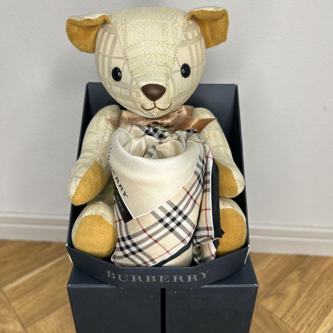 【未開封】バーバリー ぬいぐるみ ハンカチ セット くま テディベア ホワイト 超美品 くま ベア ノバチェック ぬいぐるみ+ハンカチセット