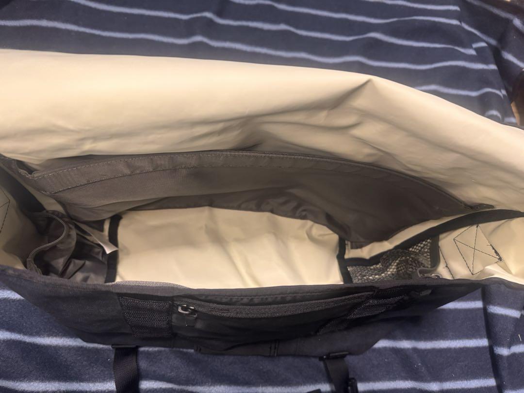TIMBUK2 メッセンジャーバッグ コーデュラ M ダークグレー 美品