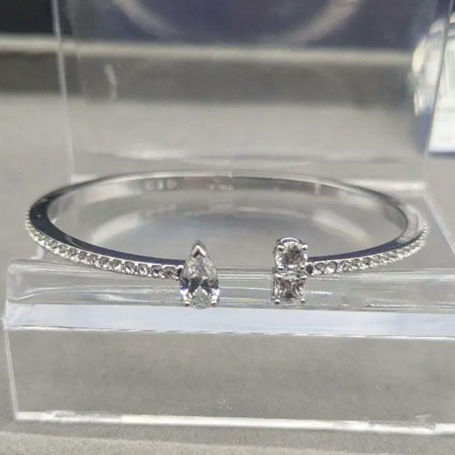 Swarovski シンプルバングル