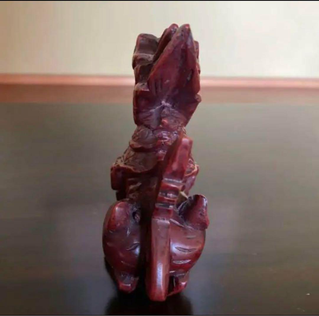 魔除け、財運招福獅子の彫刻 アジアン置物 高さ14cm 魔除け、財運招福獅子の彫刻 アジアン置物 高さ14cm