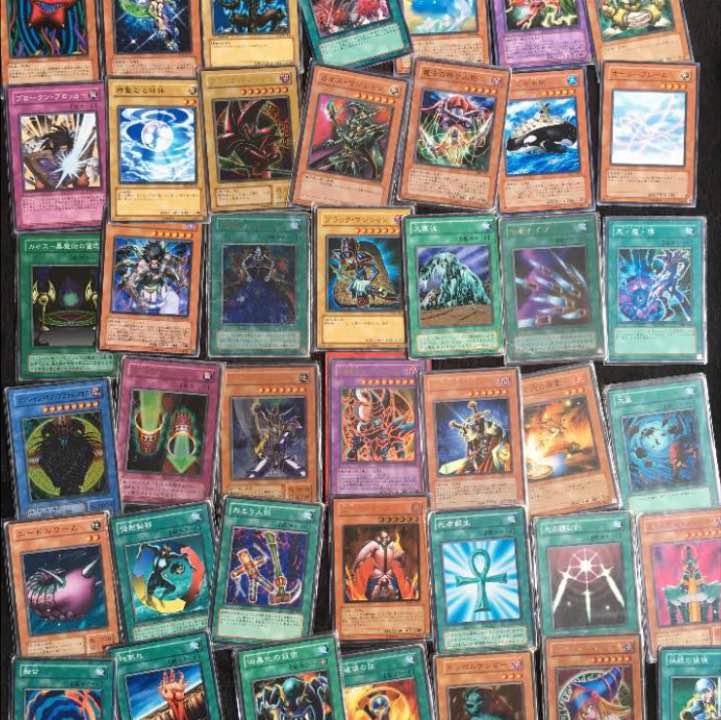 メルカリ 遊戯王カード 約500枚 古い懐かしいカード多め レアも 2 500 中古や未使用のフリマ メルカリ 遊戯王カード 約500枚 古い懐かしいカード多め レアも 2 500 中古や未使用のフリマ