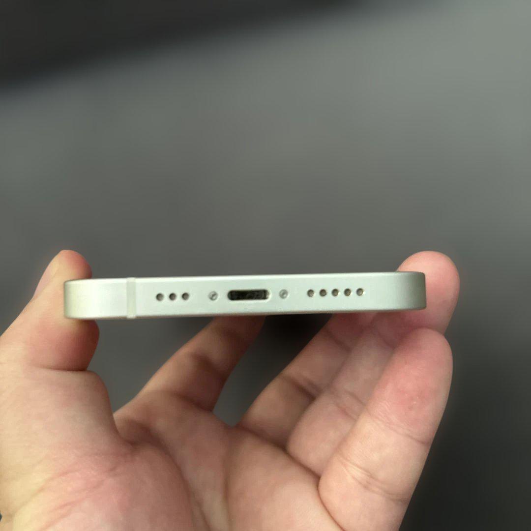 SIMロック解除済　バッテリー100% iPhone 12 128GB ホワイト