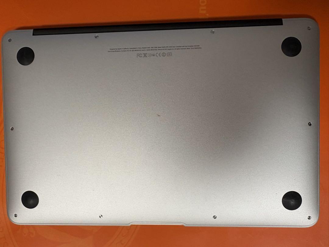 ばにさん専用　のMacBook air A1465(2012年)。充電器付 ばにさん専用 のMacBook air A1465(2012年)。充電器付 MacBook本体