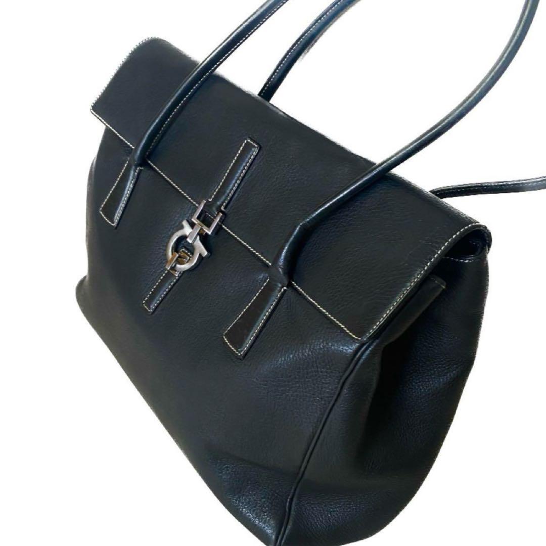 【はなま】Ferragamo フェラガモ　ハンドバッグ　レザー