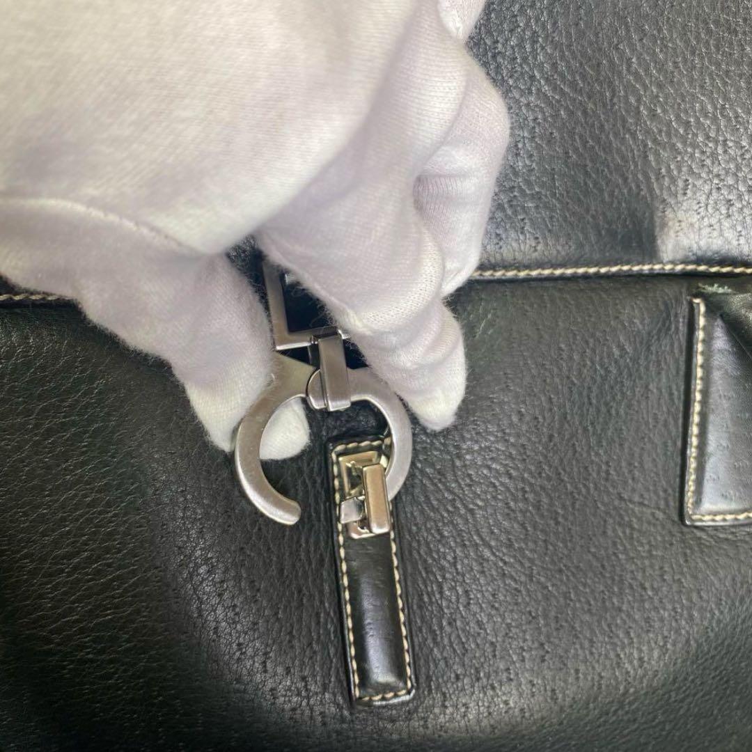 【はなま】Ferragamo フェラガモ　ハンドバッグ　レザー