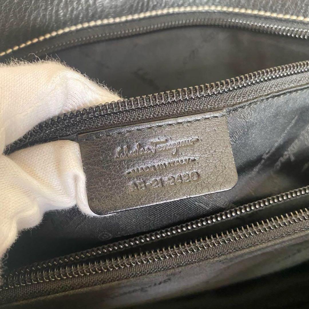 【はなま】Ferragamo フェラガモ　ハンドバッグ　レザー