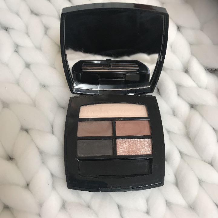 CHANEL アイシャドウパレット 747 レ キャトル オンブル｜CHANELの口コミ - ✍️レ キャトル