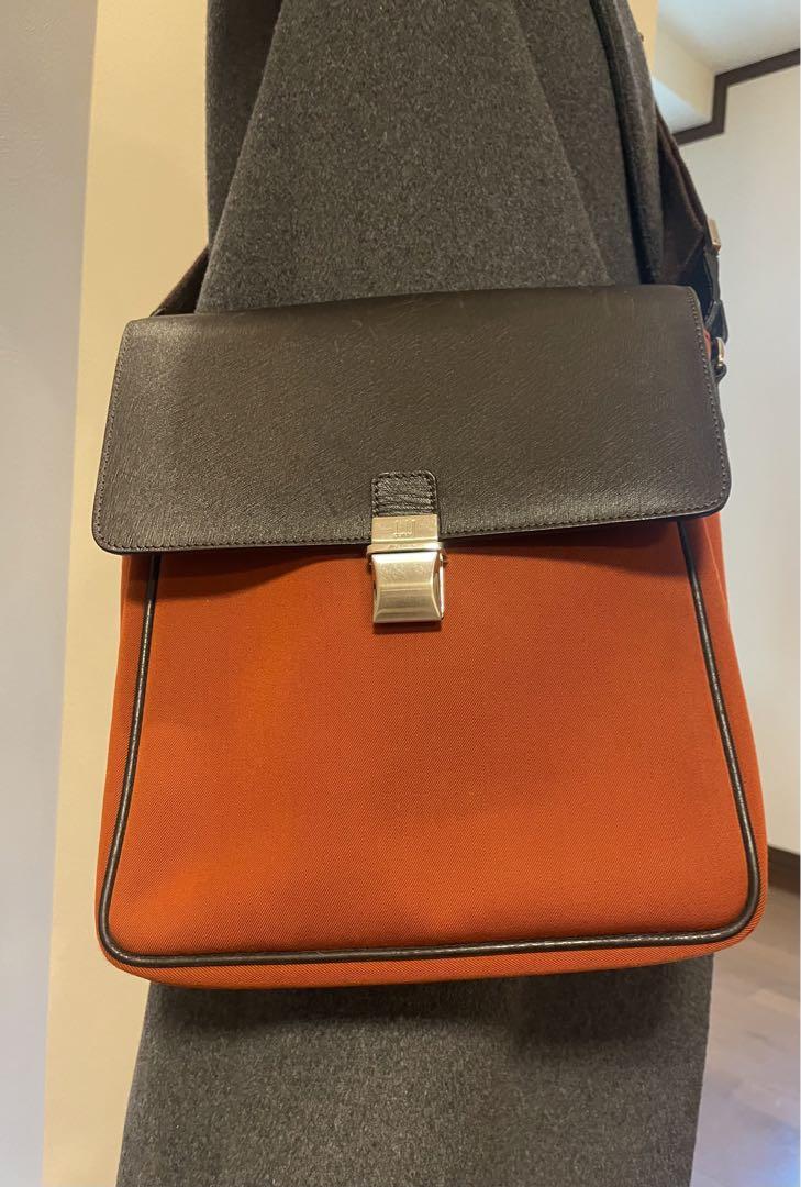 【未使用】Dunhill ダンヒル レザー ショルダーバッグ ブラウン dunhillダンヒル ダークブラウン レザーショルダーバッグ