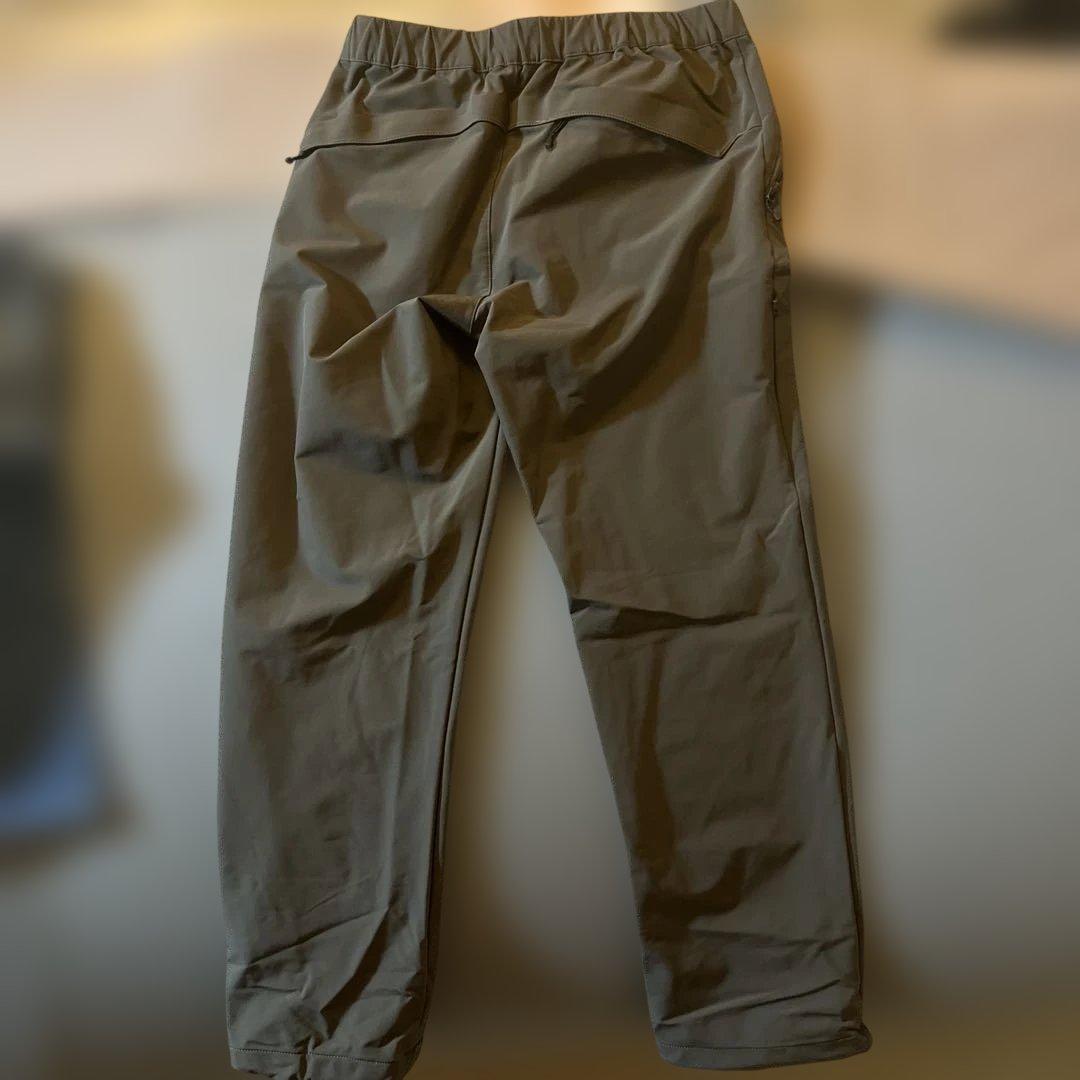 THE NORTH FACE アウトドアパンツ オリーブ