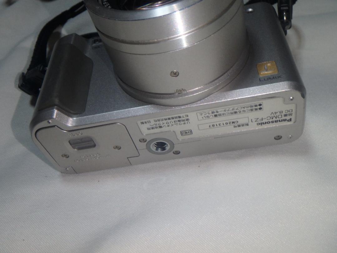 PANASONIC DMC-FZ1 LUMIX デジタルカメラ - メルカリ