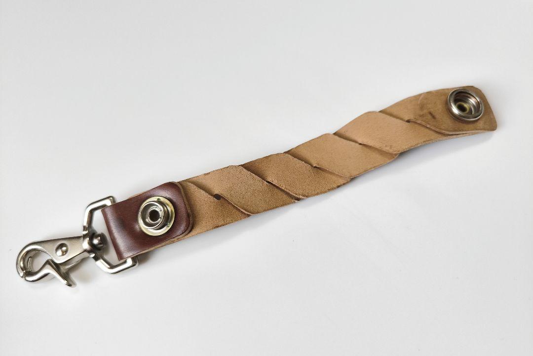 【新品】ワイルドスワンズ　キーホルダー　ブレイド　BRAID  コードバン