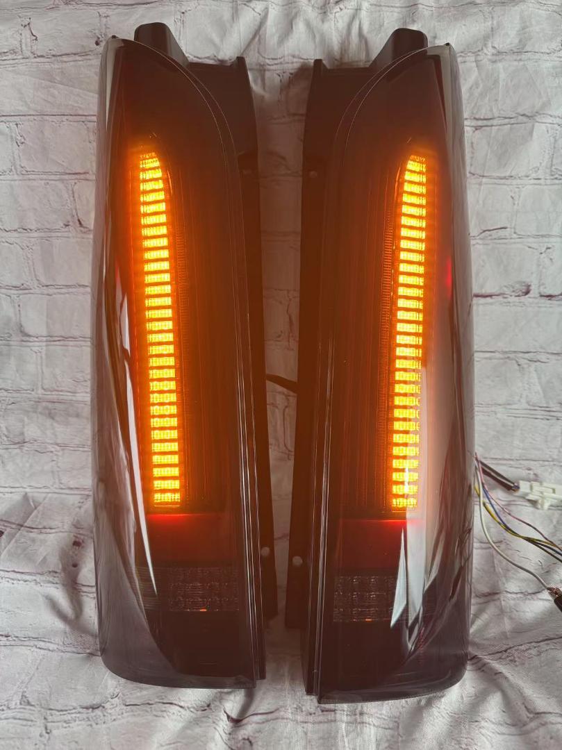 流れるウインカー オープニングモーション