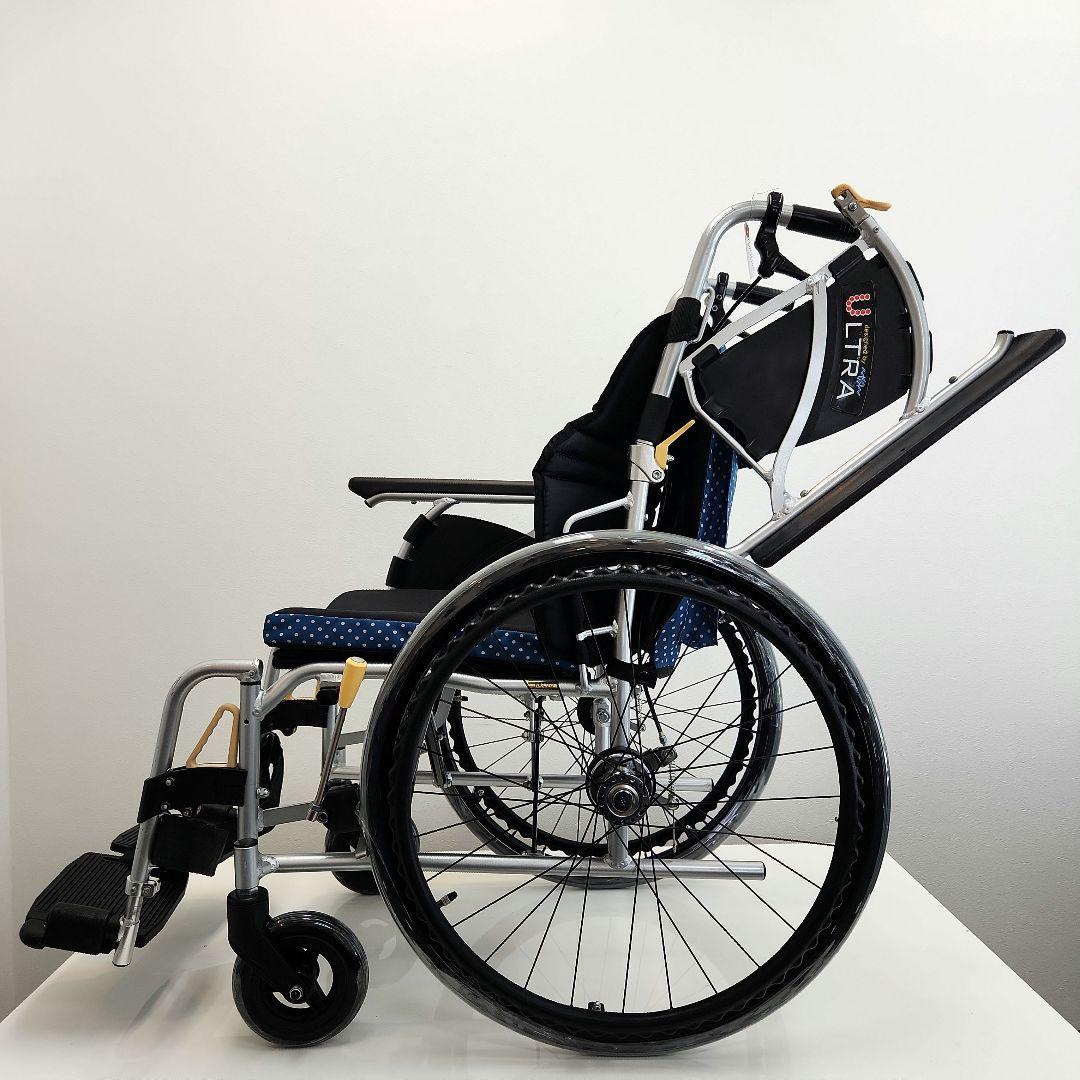 日進医療器】ウルトラシリーズ 多機能型自走用ワイドサイズNA-U2W・BG 【車椅子販売のお店 YUA】
