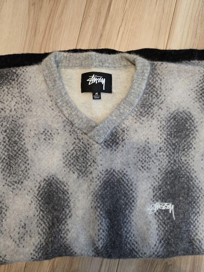 しゅーくりーむ Stüssy スネークパターン ニットセーター