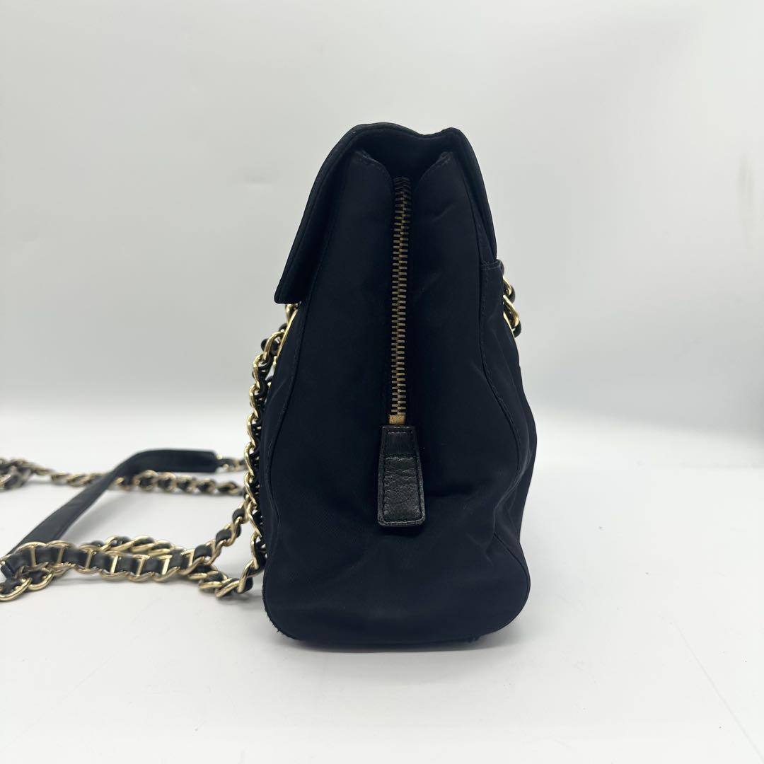 PRADA プラダ　ナイロン　三角口ゴ　チェーンショルダーバッグ