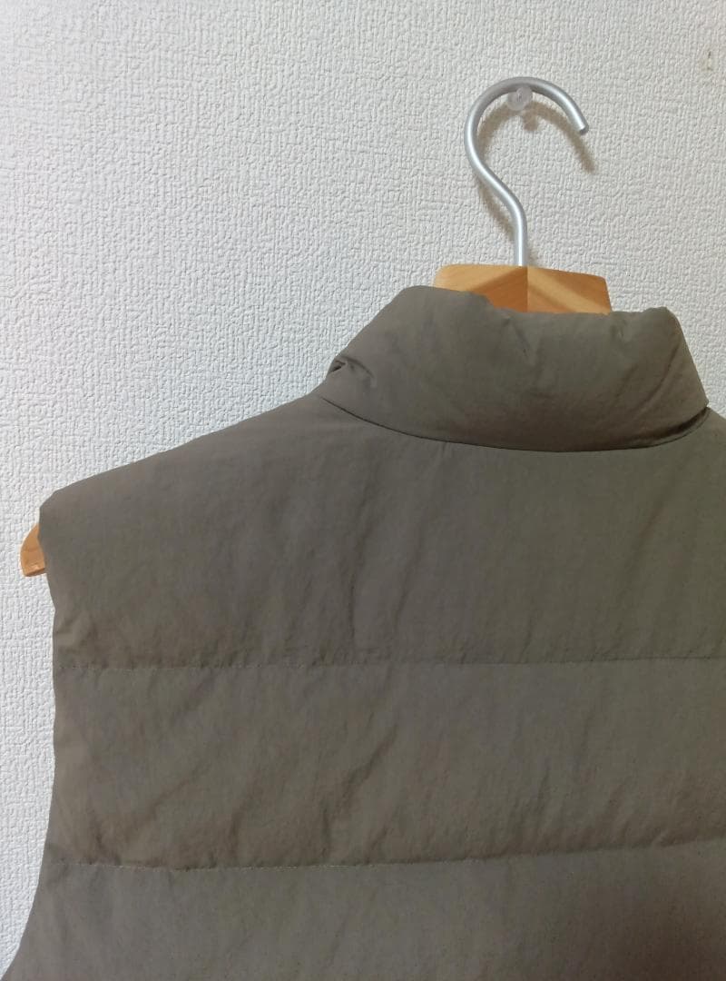 中綿ダウンベスト