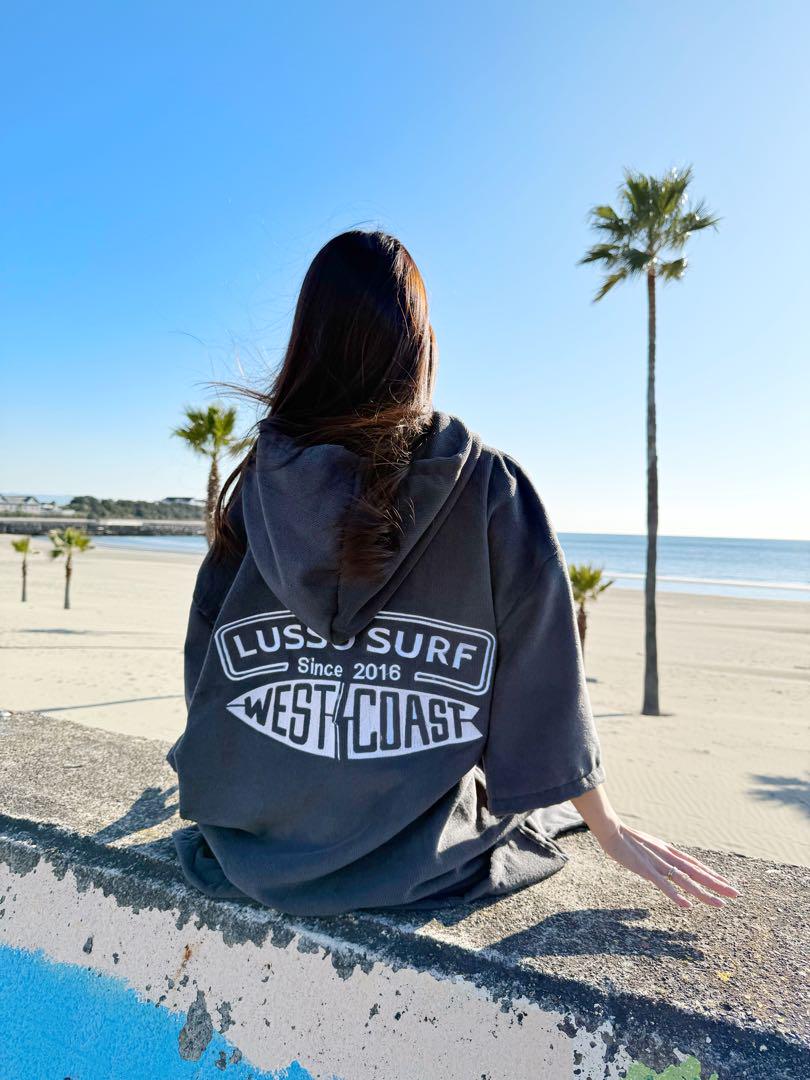正規品 LUSSO SURF お着替えポンチョ グレー⭐︎送料込み - メルカリ