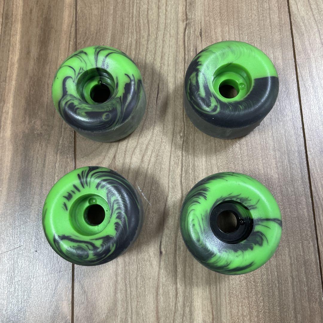 スピットファイア　ウィール　コニカルフル　グリーンブラック　55mm