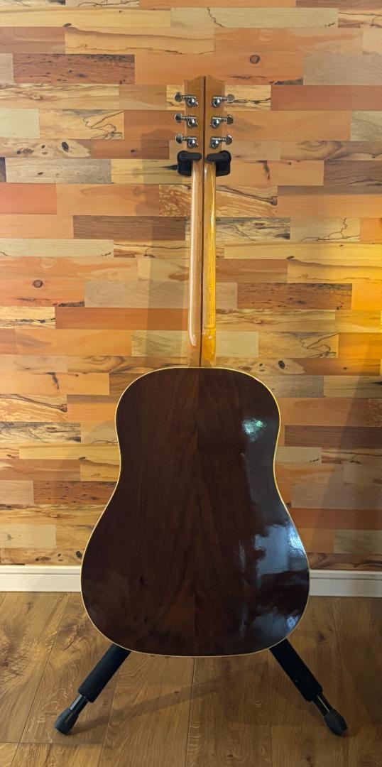 Gibson J-15 2015年製 中古稼働品 ハードケース付属 - メルカリ