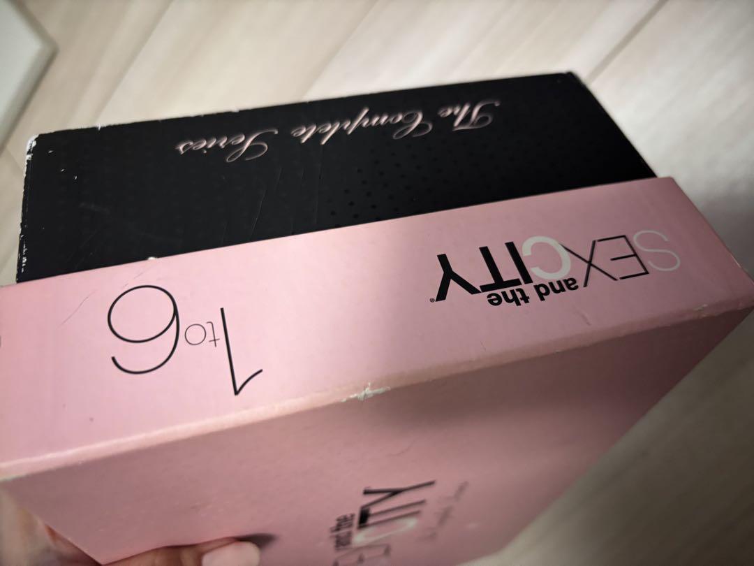 SEX and the CITY Shoebox:The Complete S…