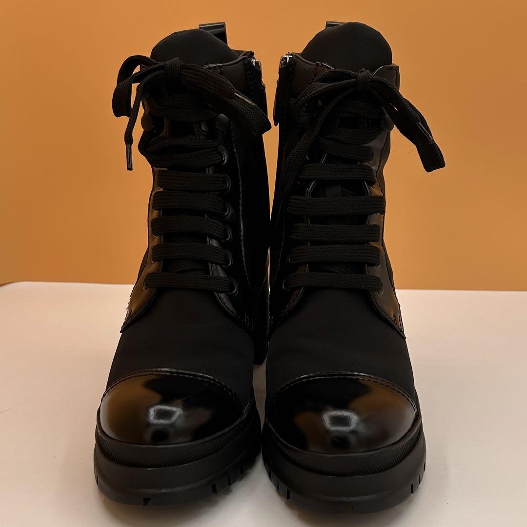 【極美品】PRADA ブーティ Re Nylon ナイロン レザー 三角プレート