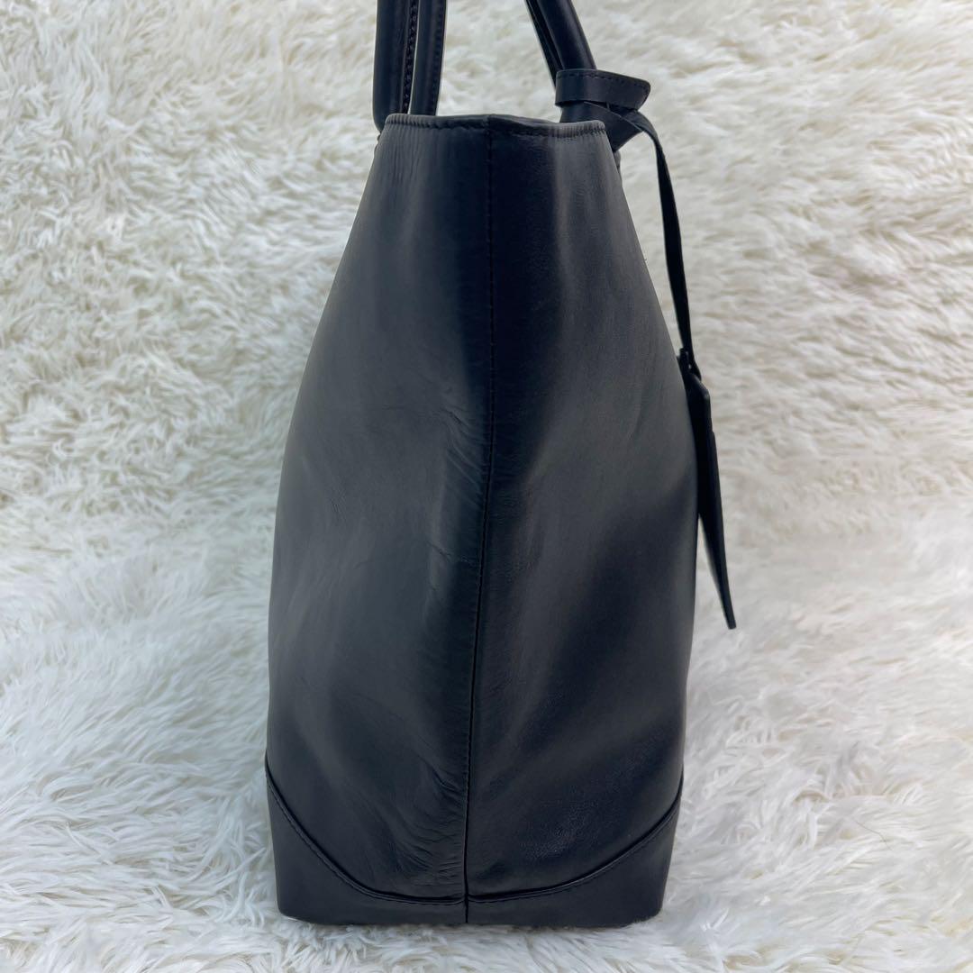 美品✨️タケオキクチ トートバッグ 自立型 大容量 通勤 ブラック