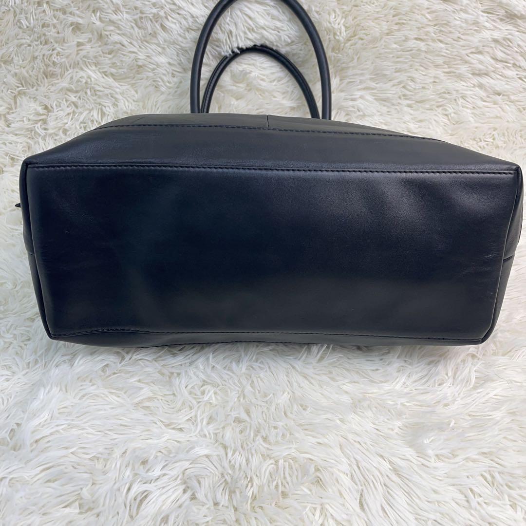 美品✨️タケオキクチ トートバッグ 自立型 大容量 通勤 ブラック