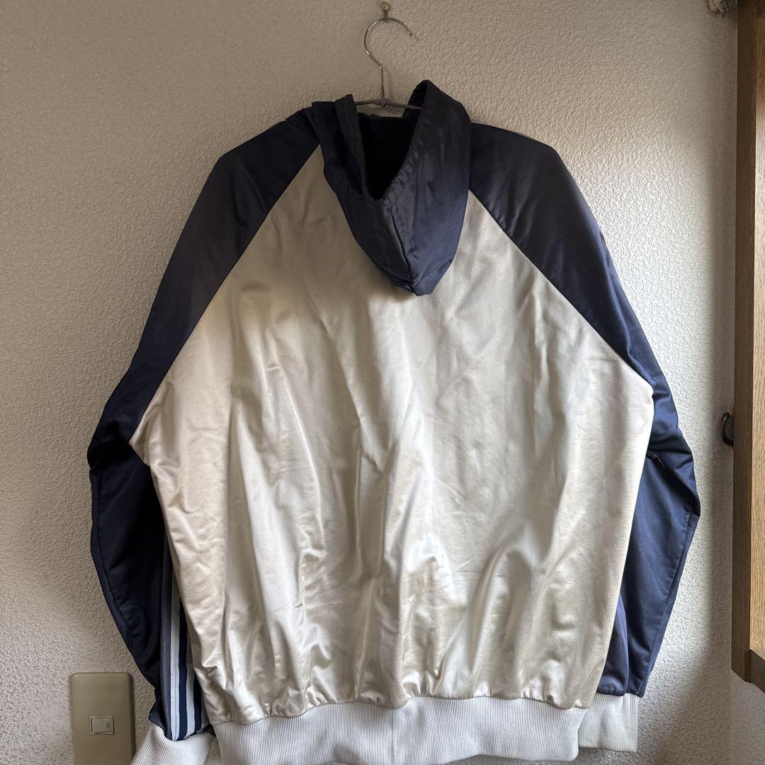 80年代adidas ナイロン アイボリー/ネイビー　浜田雅功着用モデル