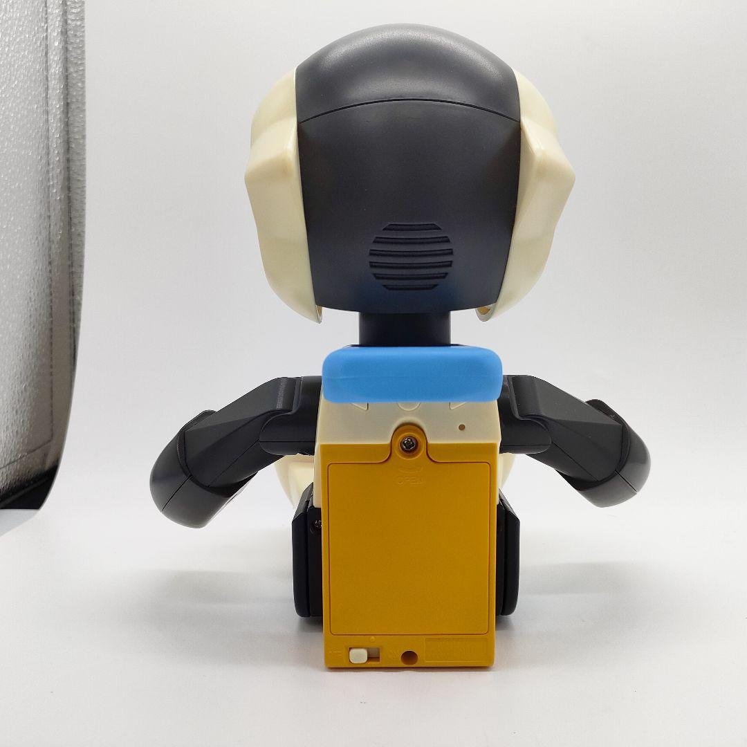 ロビジュニア　Robi おしゃべりロボット　タカラトミー
