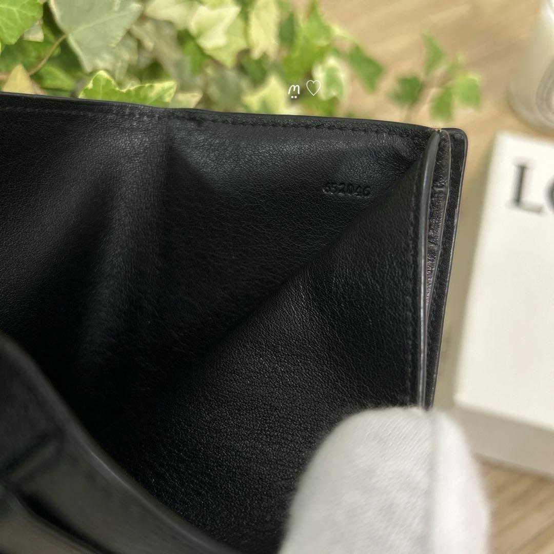 LOEWEロエベ　ジブリコラボ　まっくろくろすけトライフォールドウォレット　財布