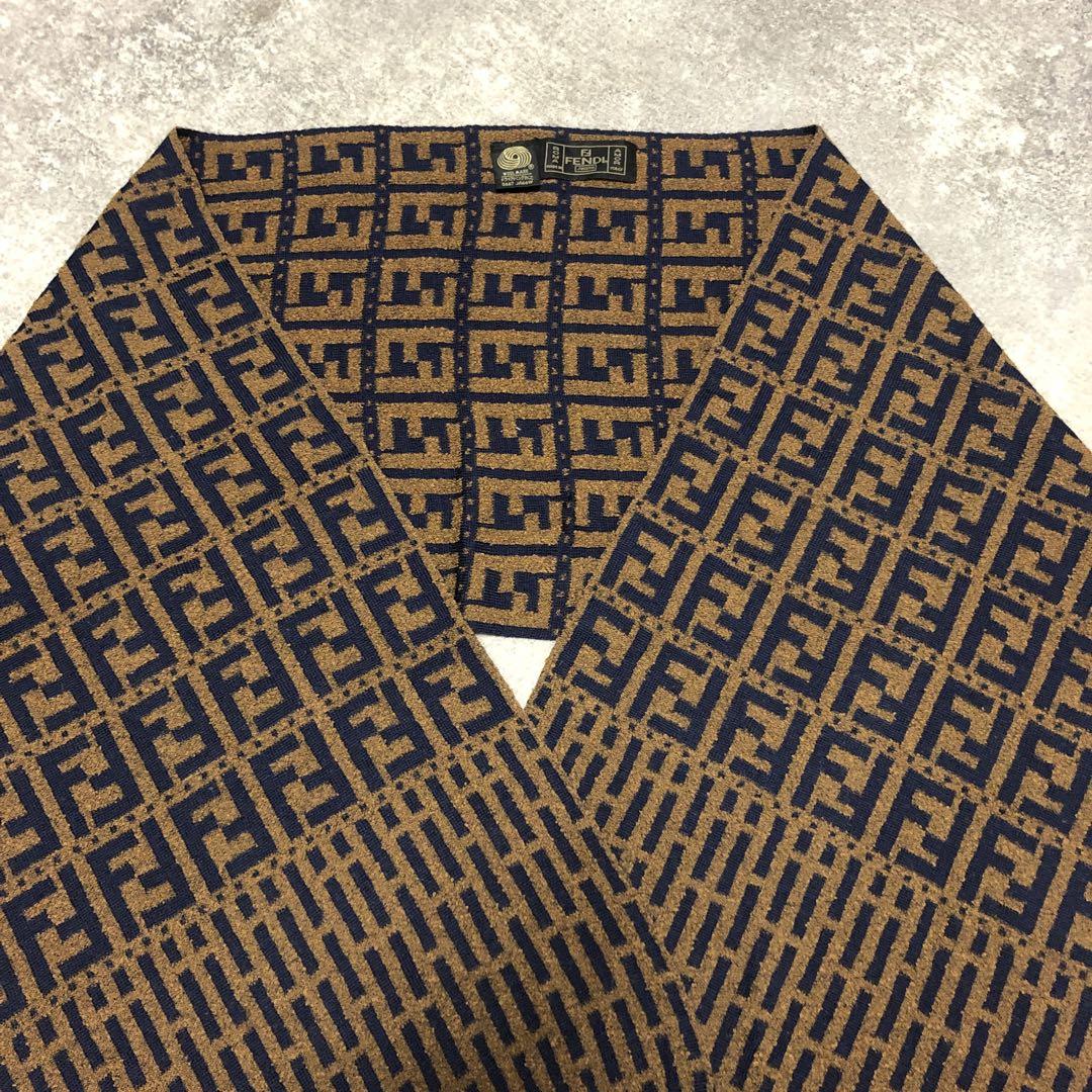 ■ FENDI フェンディ ズッカ柄 マフラー ストール