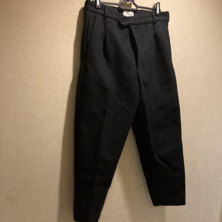 Lownn スラックスパンツ