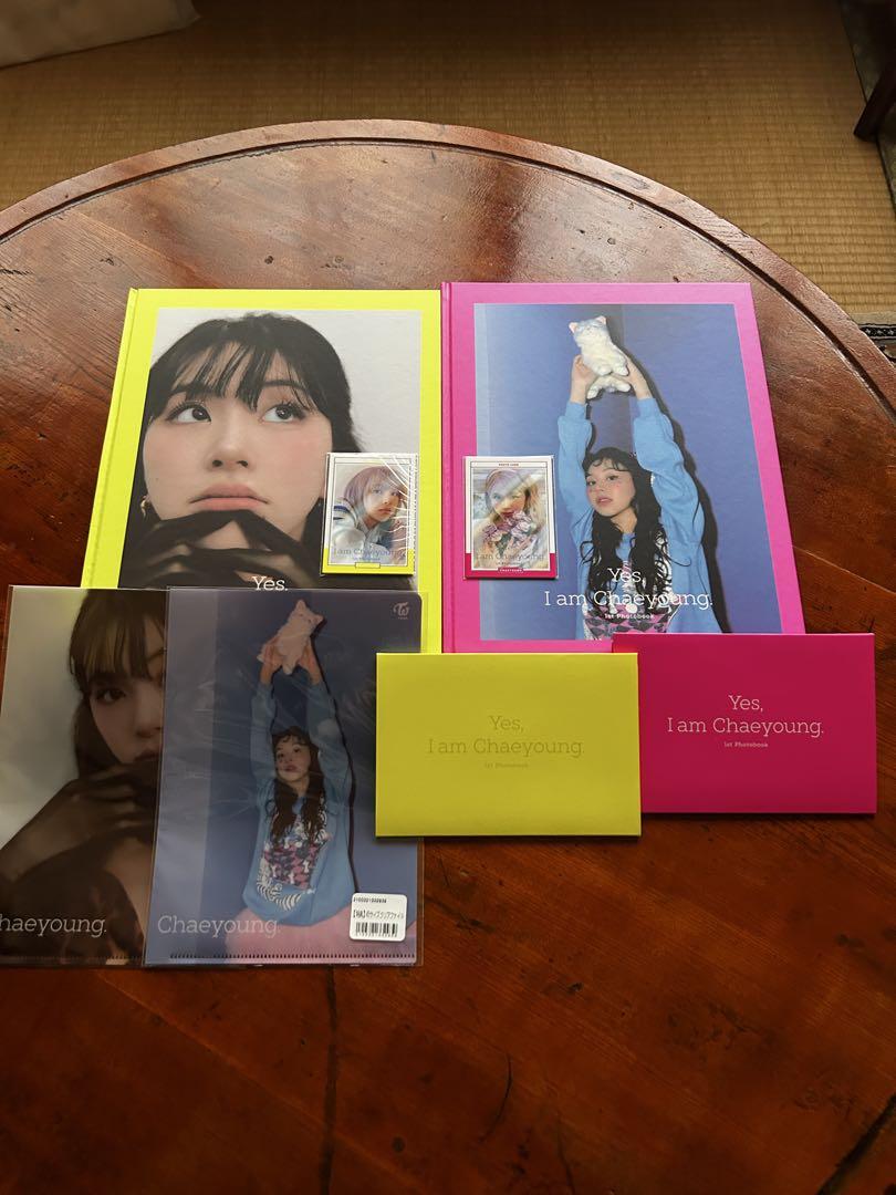 TWICE チェヨンYes, I am Chaeyoung. 写真集 2冊セット