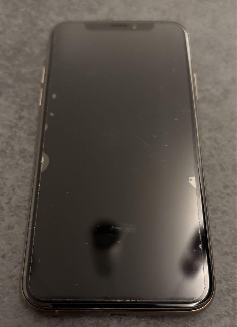 iPhone Xs 64GB SIMフリー　ゴールド　中古品　ケース付き