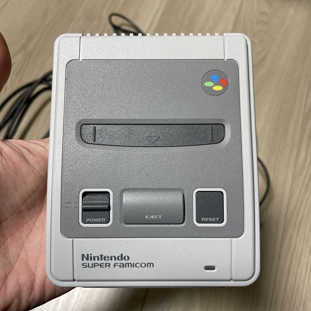 ニンテンドー　クラシックミニ　スーパーファミコン