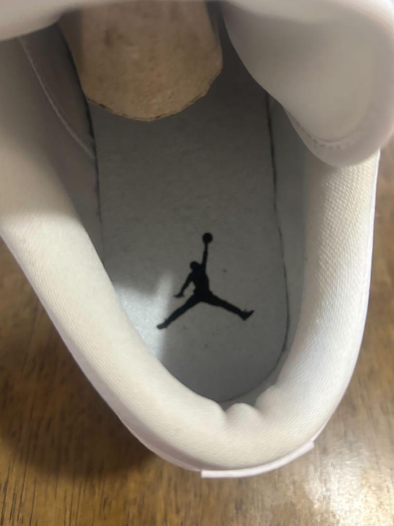 NIKE エアジョーダン1ロー トリプルホワイト 28センチ