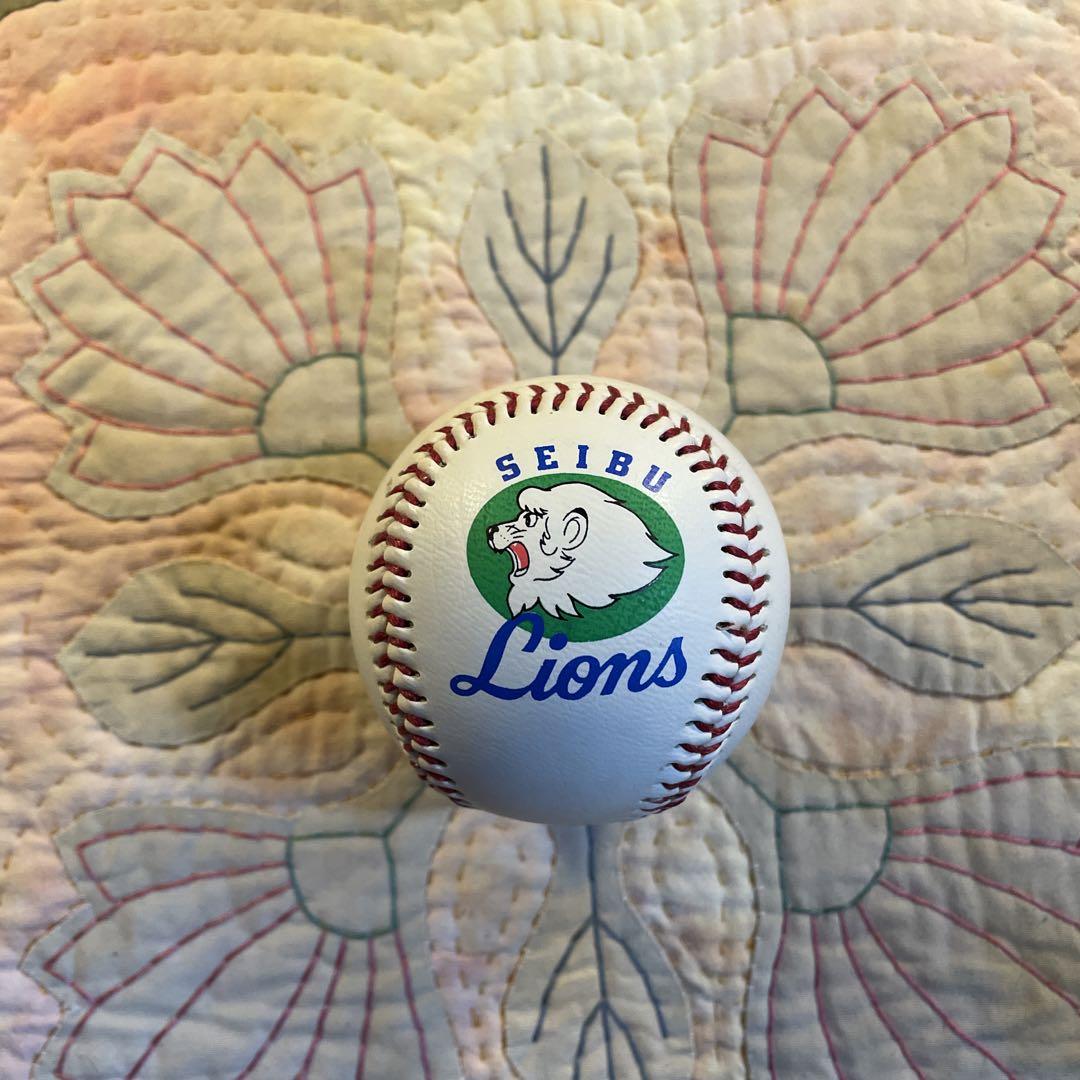 SEIBU Lions サイン入り野球ボール SEIBU Lions 涌井秀章背番号16 サイン入り公式野球ボール - メルカリ