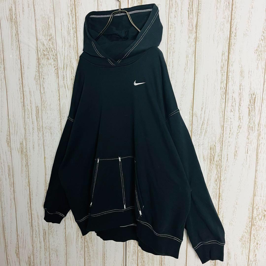 【希少デザイン】ナイキ☆ワンポイント刺繍ロゴパーカー バックプリント ステッチ 【希少デザイン】ナイキ☆ワンポイント刺繍ロゴパーカー バックプリント ステッチ