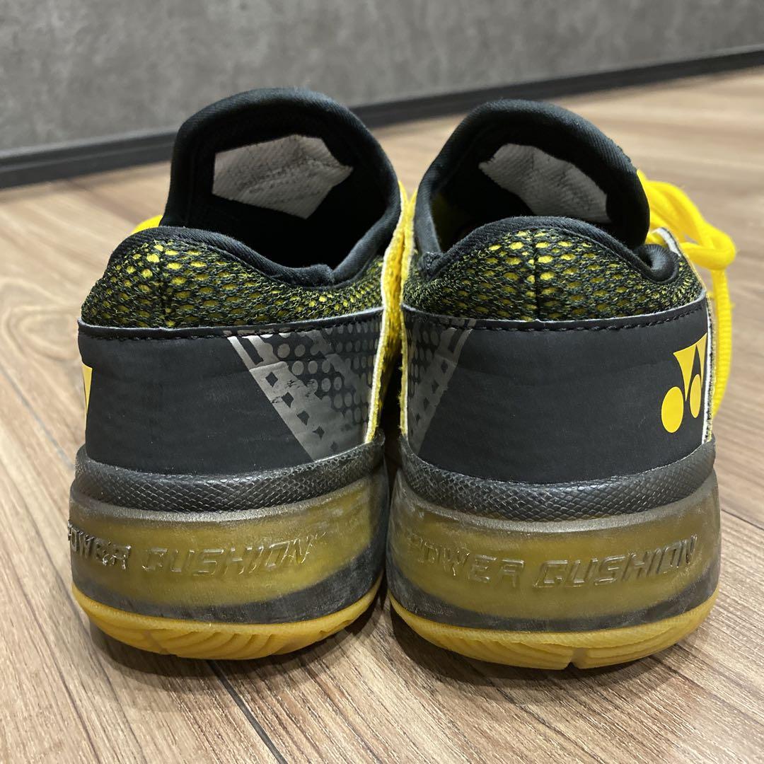 【YONEX ヨネックス】バドミントンシューズ 25.0 黄色黒色