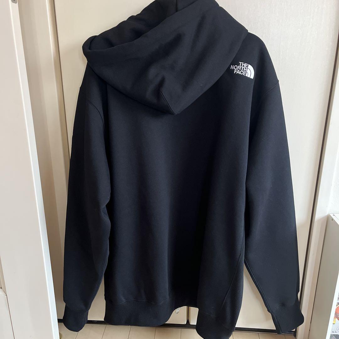ザノースフェイスパーカー新品