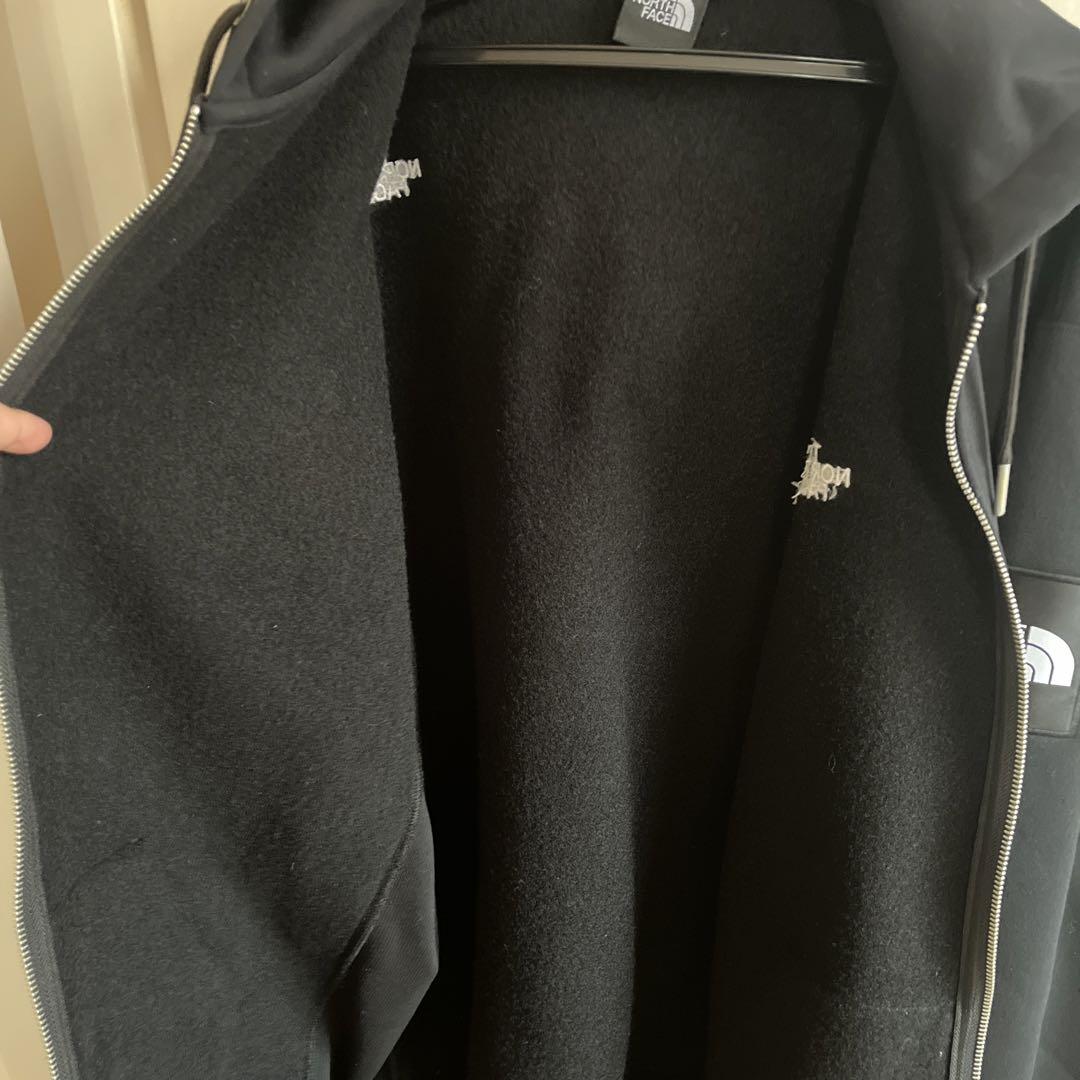 ザノースフェイスパーカー新品