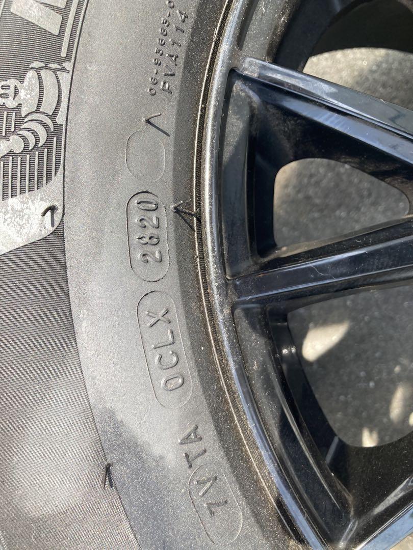 バリ山！！　50プリウス　スタットレス　15インチ MICHELIN