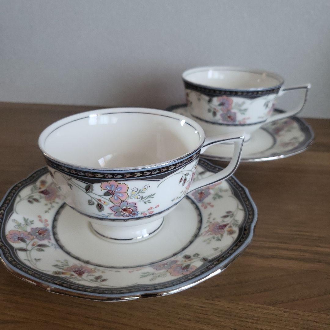 7月末処分！MIKASA Louis XV M6509 カップ& ソーサー - メルカリ