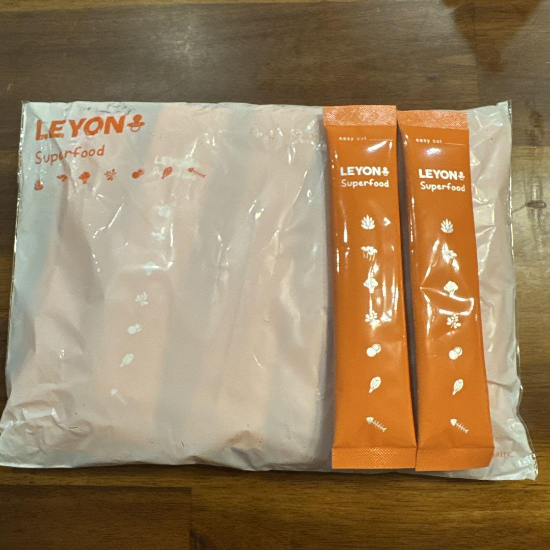 【新品未開封】レヨン　LEYON スーパーフード　野菜　栄養補給　2袋40包 新品未開封】レヨン LEYON スーパーフード 野菜 栄養補給 1袋20