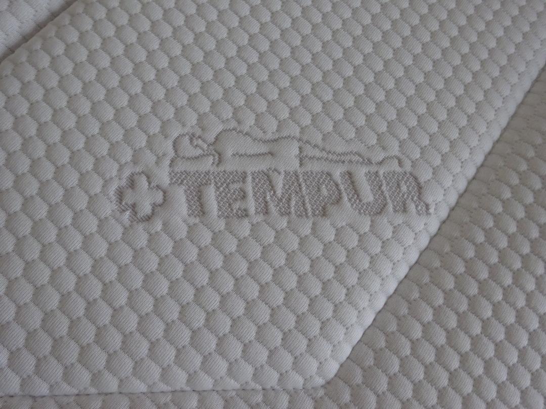 ひまわり様専用 TEMPUR/テンピュール クラウド22 セミダブル ひまわり様専用 TEMPUR/テンピュール クラウド22 セミダブル